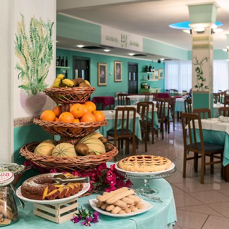 Hotel Majore Santa Teresa di Gallura Esterno foto