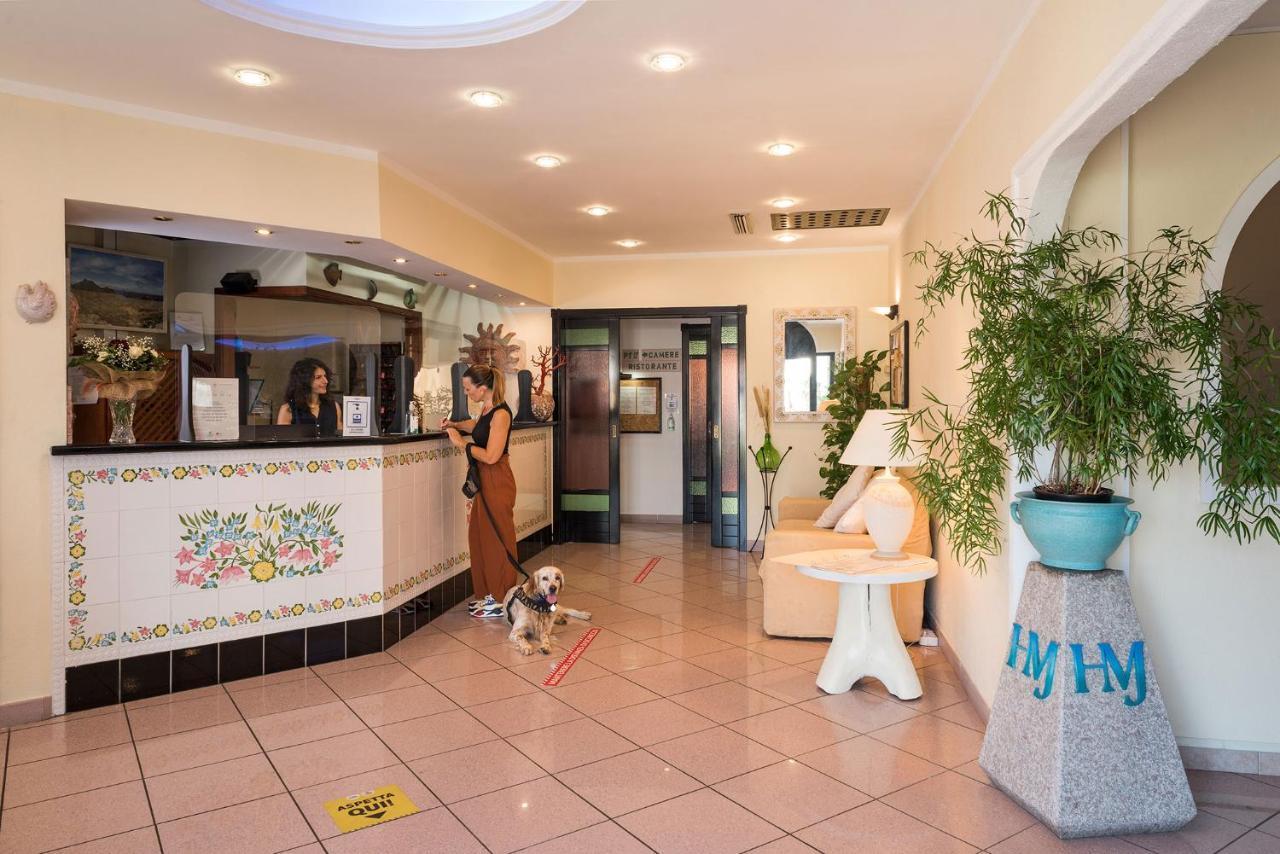 Hotel Majore Santa Teresa di Gallura Esterno foto