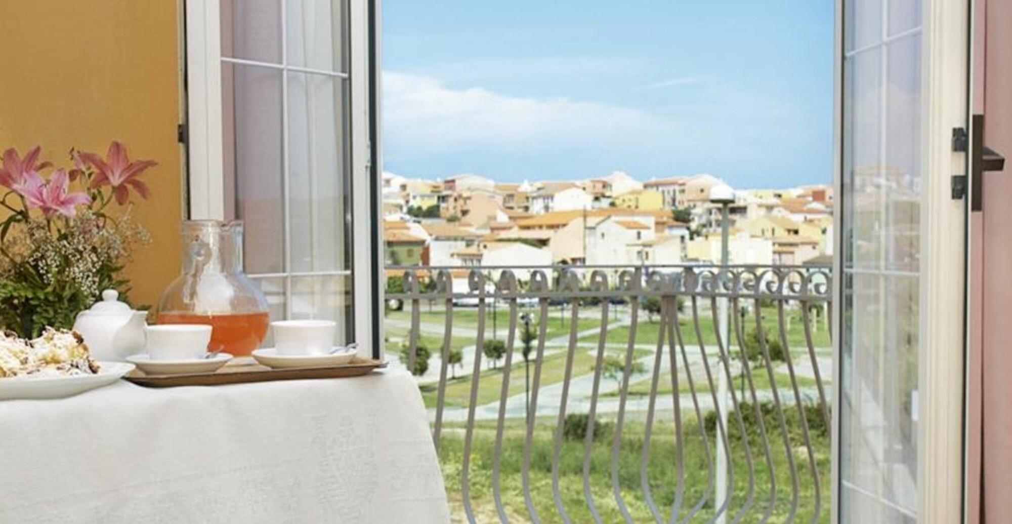 Hotel Majore Santa Teresa di Gallura Esterno foto