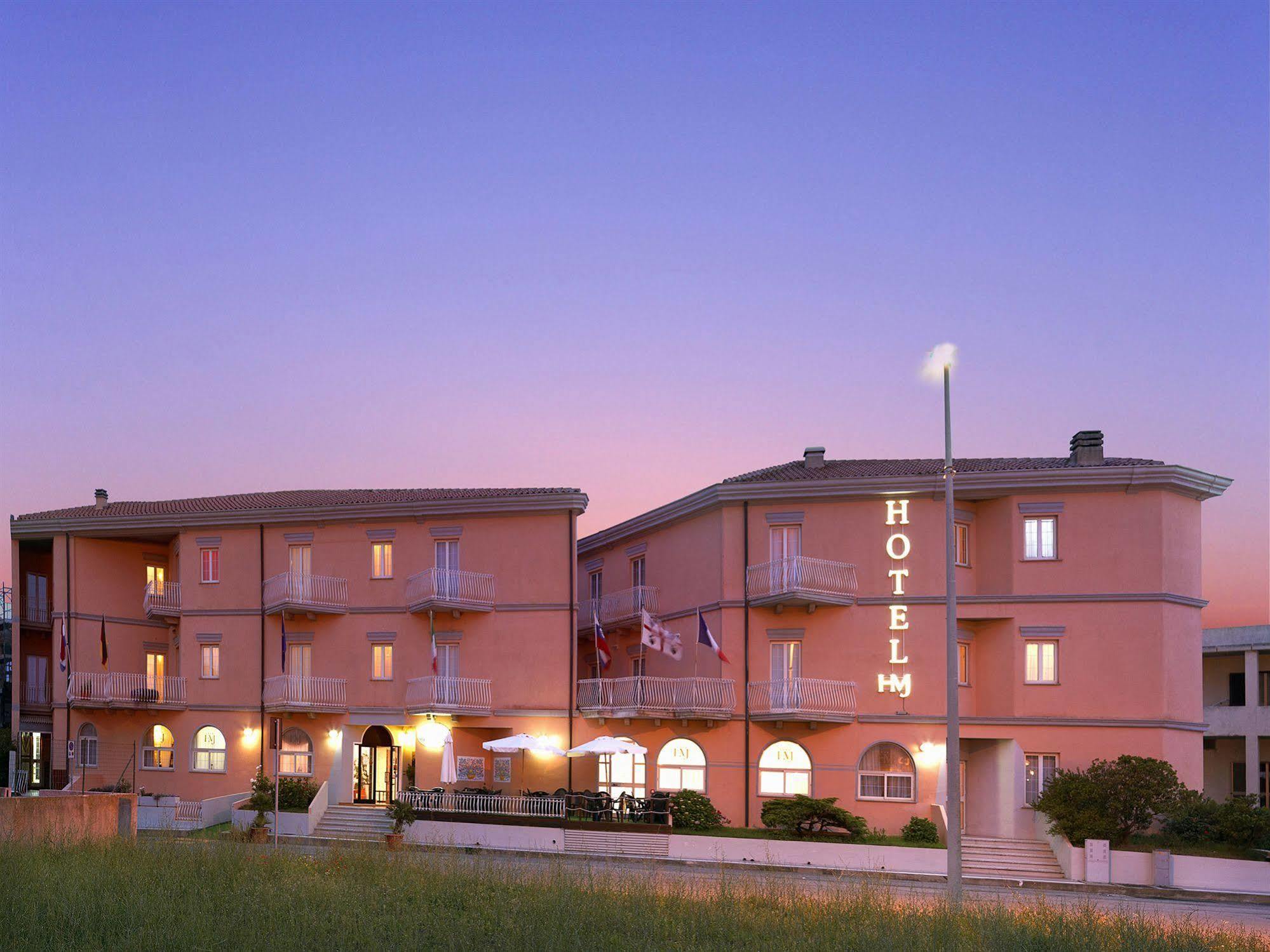 Hotel Majore Santa Teresa di Gallura Esterno foto